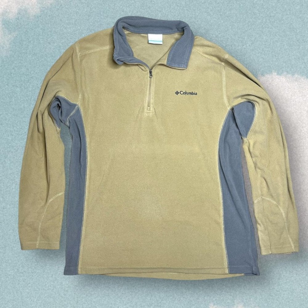 Tan COLUMBIA sweater